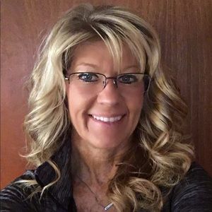 Meet your Posher, Angelina